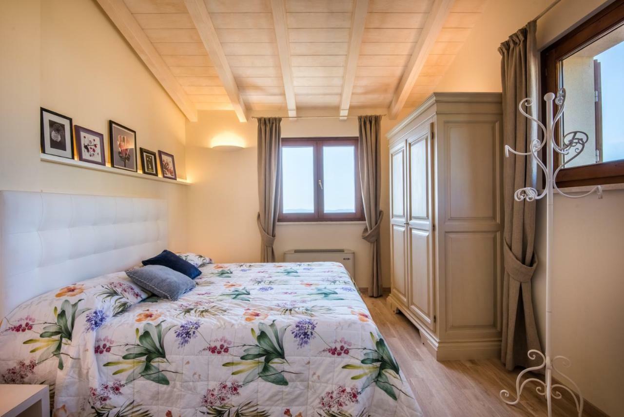 Casa Vacanze Squarcialupi 卡斯特利纳－因基安蒂 外观 照片